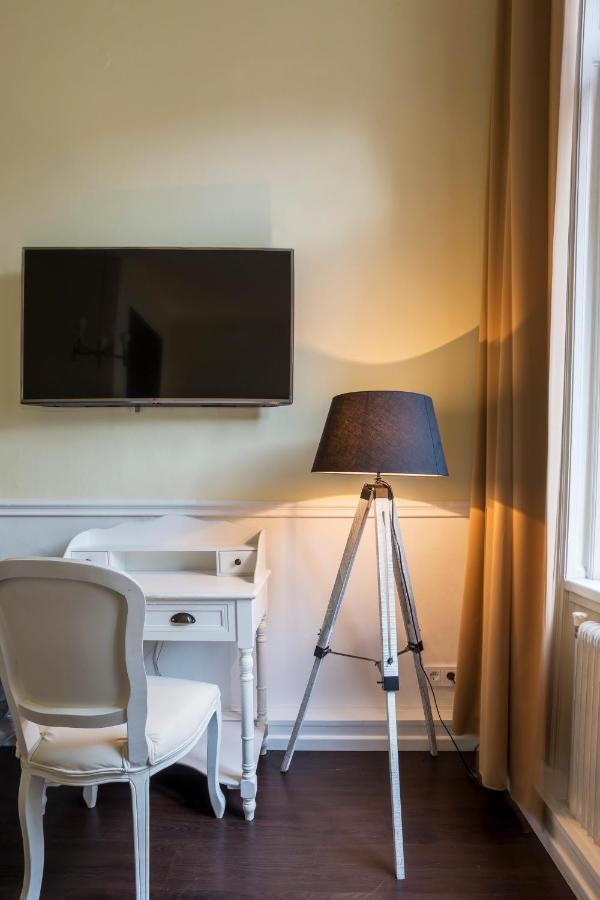 Boutique Hotel Columbia Wina Bagian luar foto