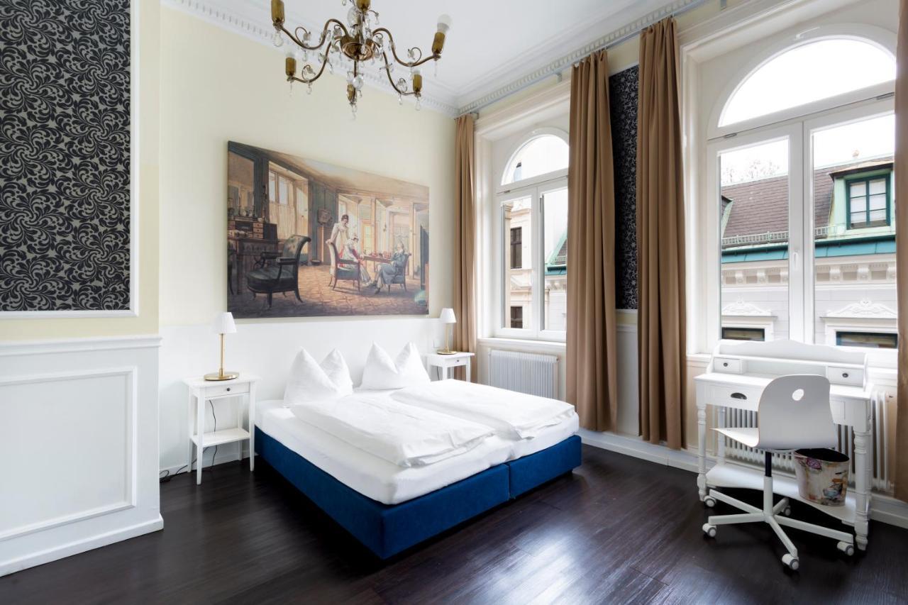 Boutique Hotel Columbia Wina Bagian luar foto