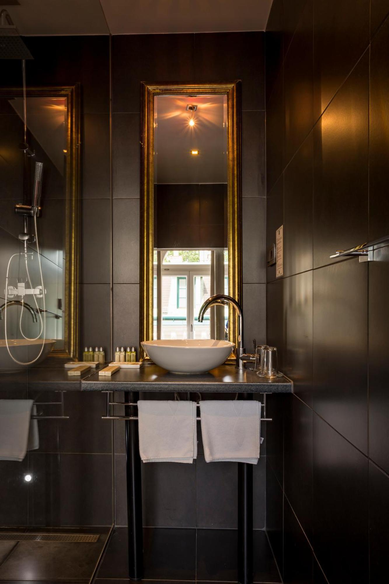Boutique Hotel Columbia Wina Bagian luar foto