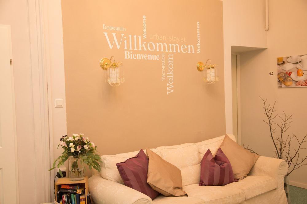 Boutique Hotel Columbia Wina Bagian luar foto